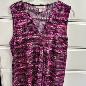 Dana Buchman sleeveless V-neck top